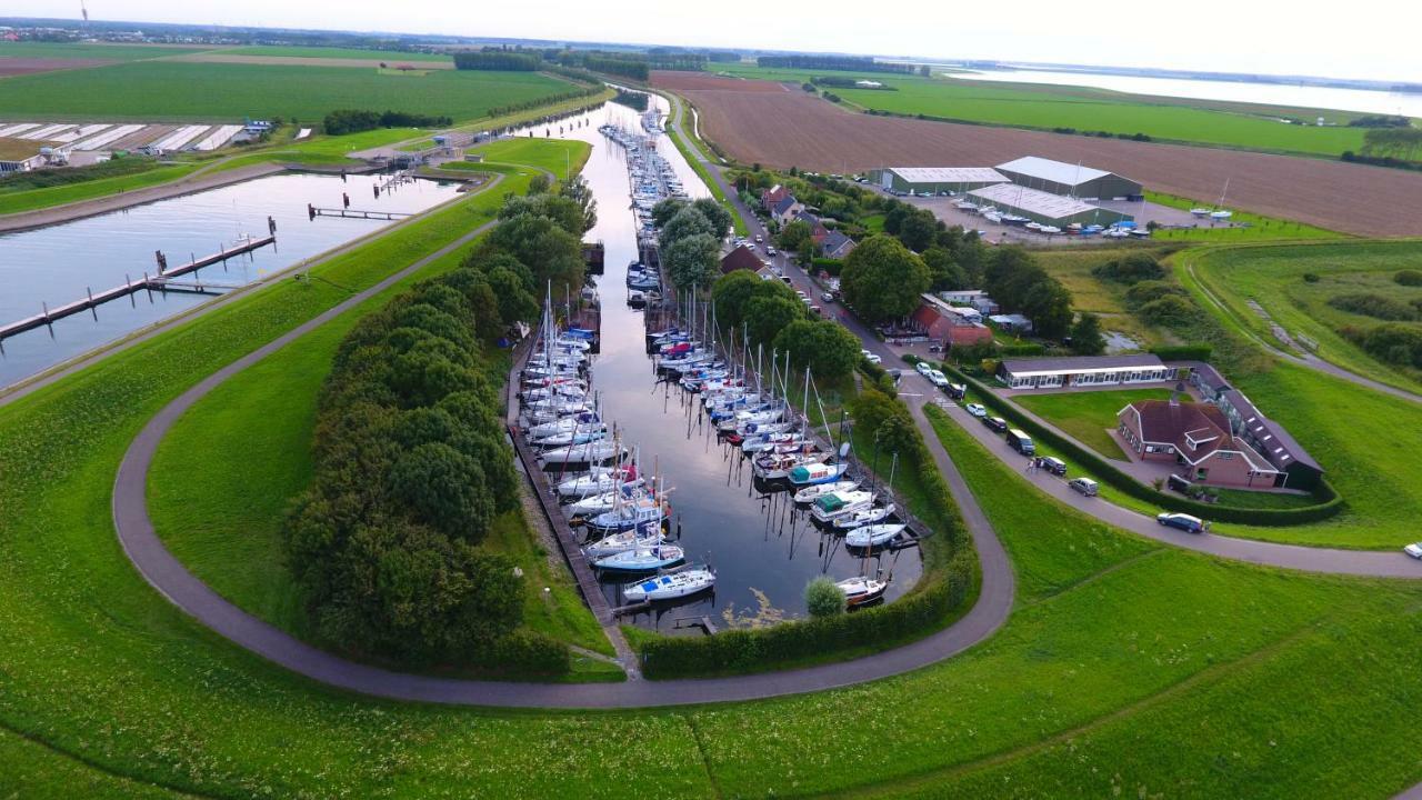 Hansa Watersport & Recreatie Wilhelminadorp Exteriér fotografie